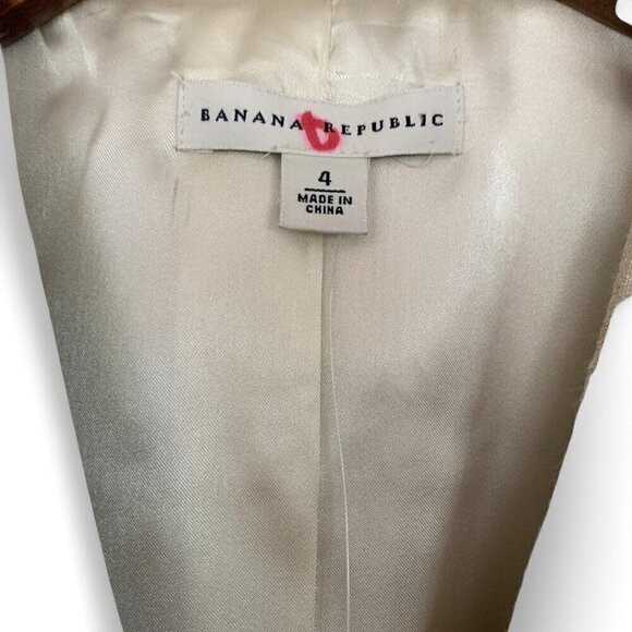 Banana Republic Cropped Blazer Cream Floral Wool Blend Jacquard Size 4 NWT - Picture 2 of 8